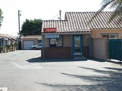 Hamlet Motel Newman Екстериор снимка