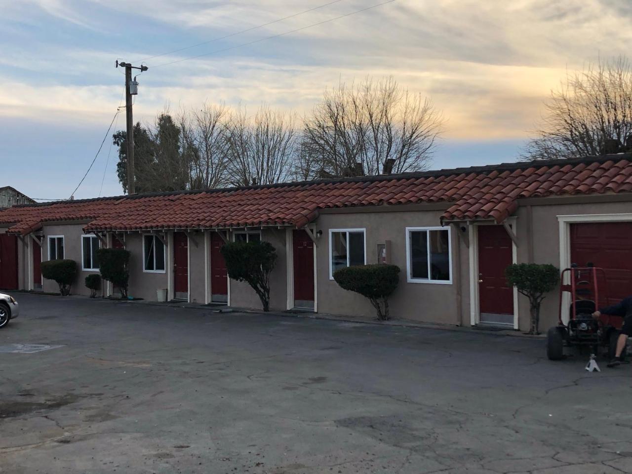 Hamlet Motel Newman Екстериор снимка