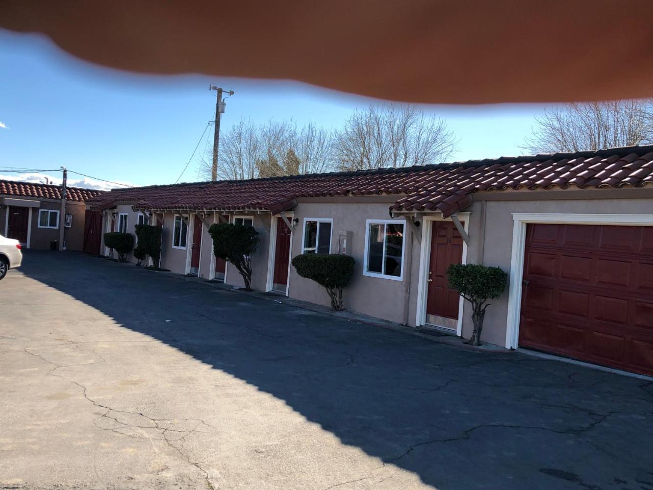 Hamlet Motel Newman Екстериор снимка